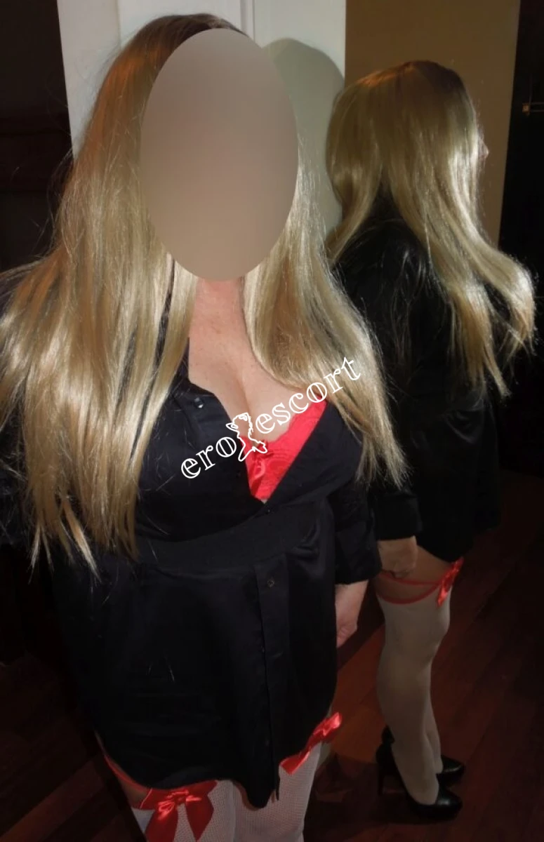 REALNA blondynka