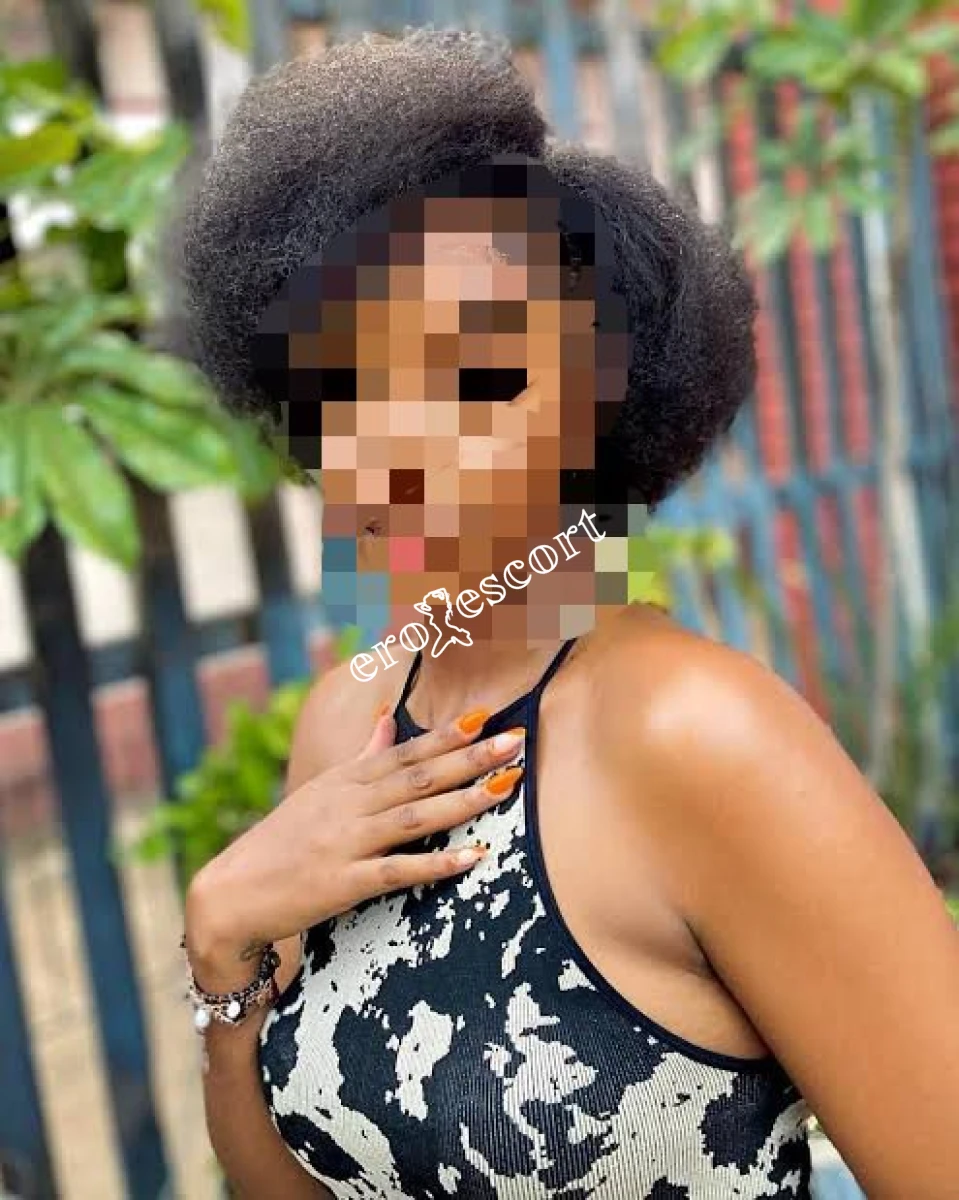 Africa Girl- GRACLYN- LuxMassage!