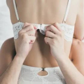 Czego pragną żonaci mężczyźni? Skryte marzenia, których często nie wypowiadają głośno.